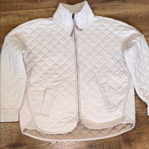 AVALANCHE White Puffer Jacket with Diamond Quilting